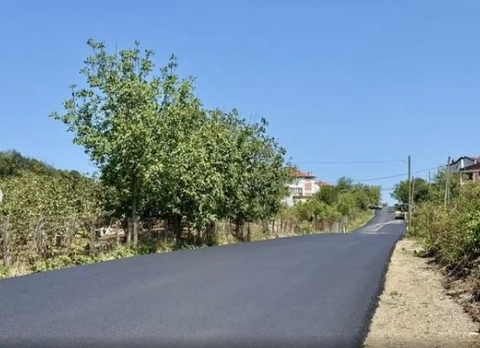 Amasra'ya kaymak gibi asfalt