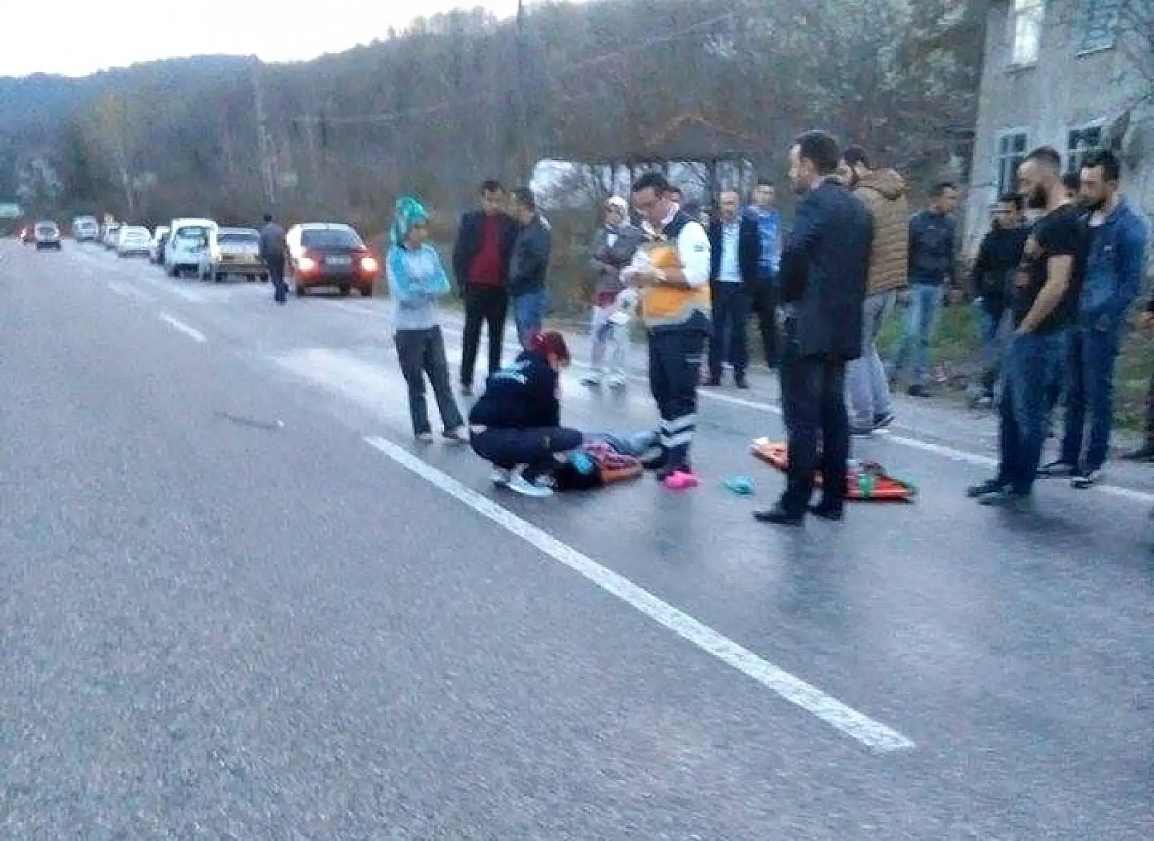 Otomobil Takla Attı,2 Yaralı