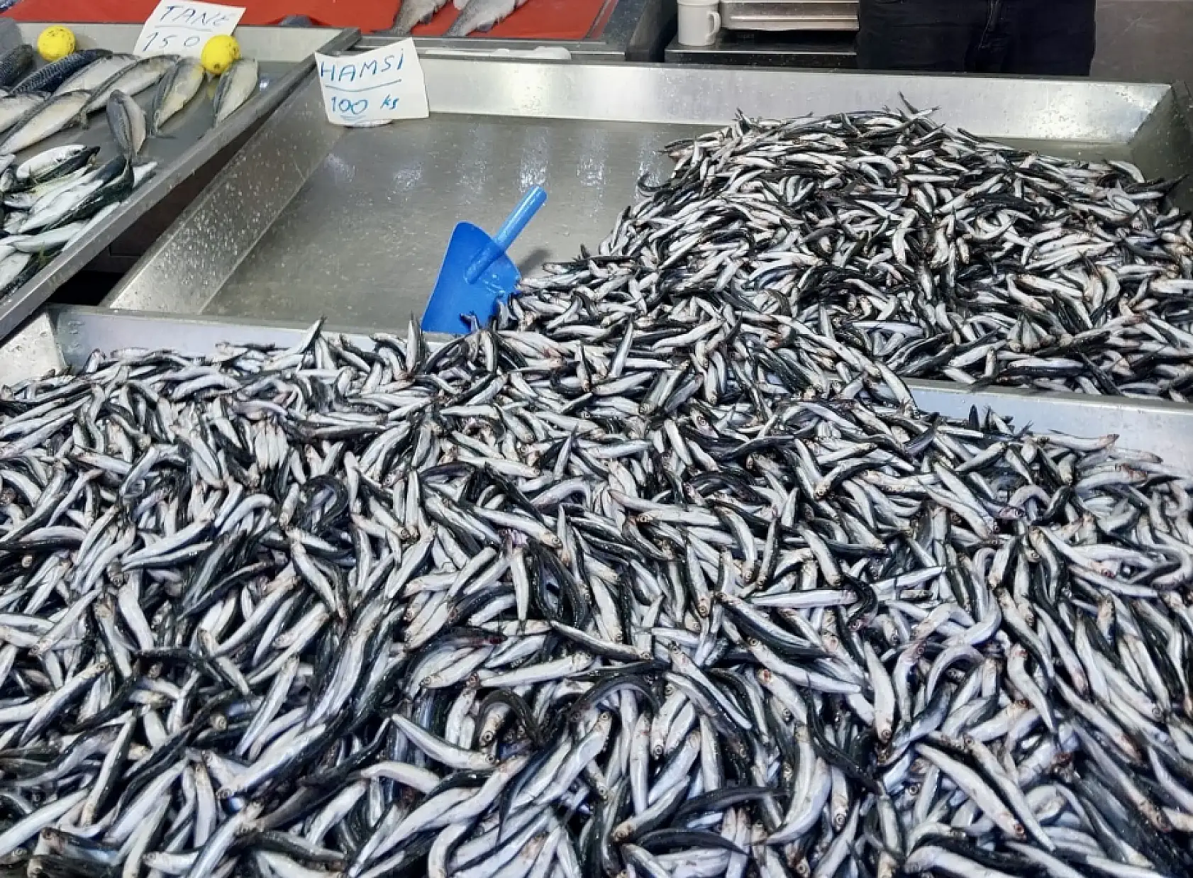 Tezgahlar tekrar şenlendi