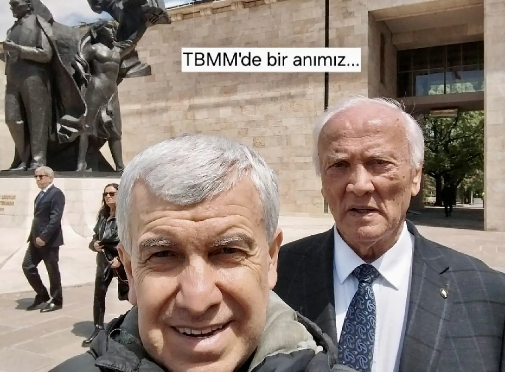Dürüst siyasetçi Hasan Akyol'un ardından