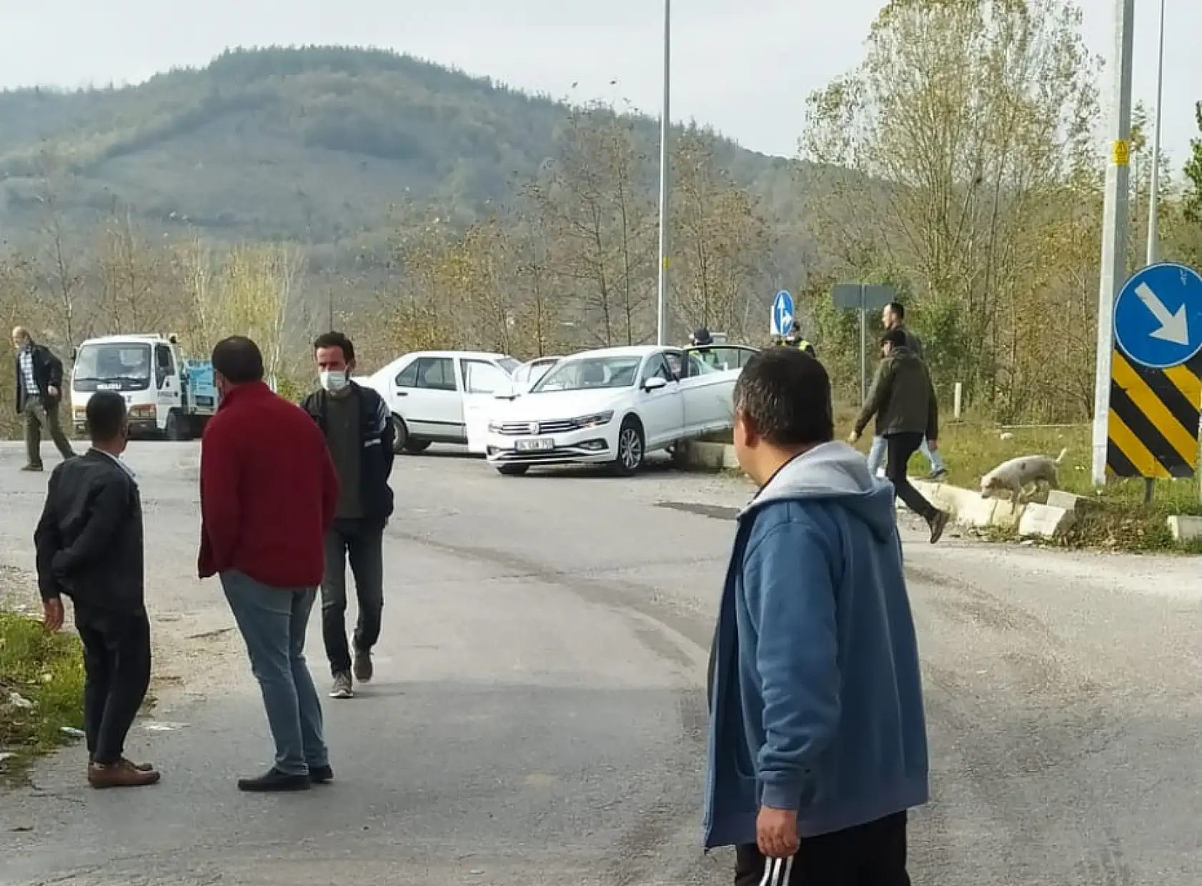 Akçamescit kavşağında kaza, 2 yaralı