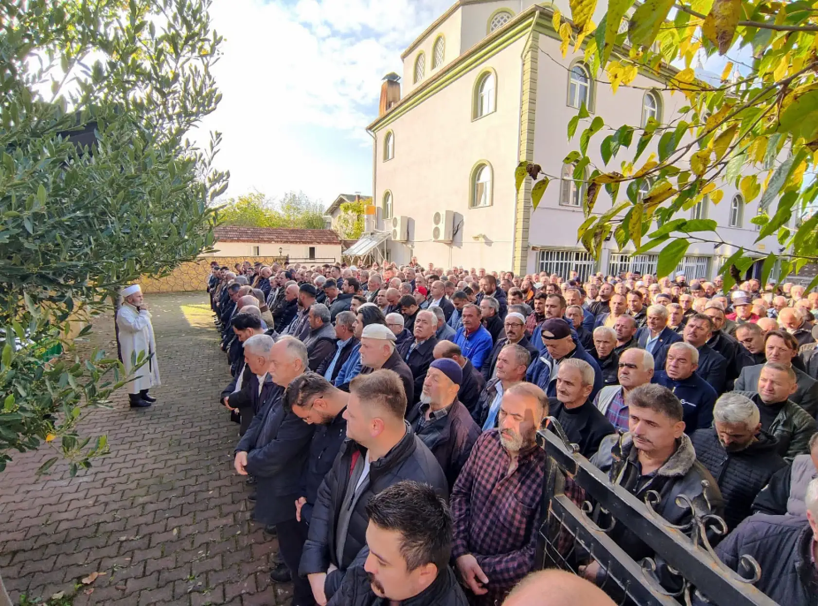 Akduman eşini kaybetti