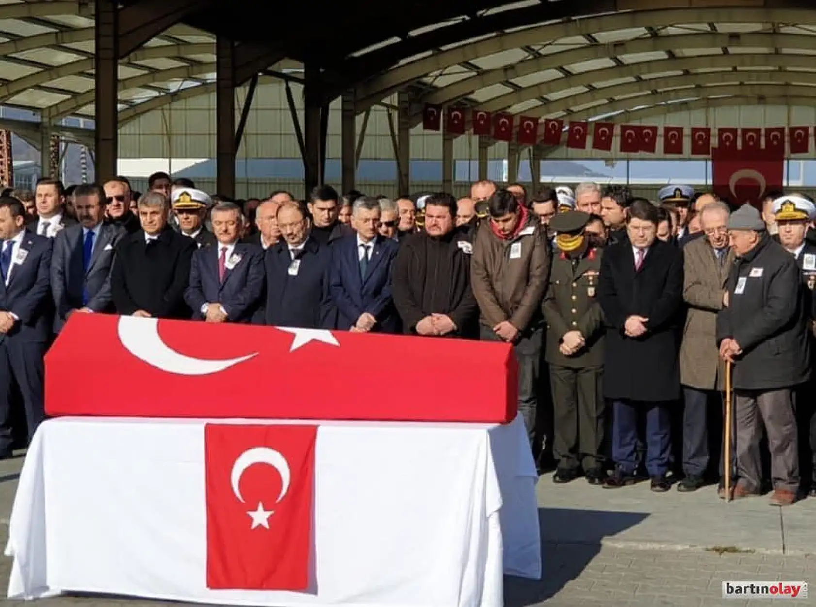 Şehit Er, son yolculuğuna uğurlandı