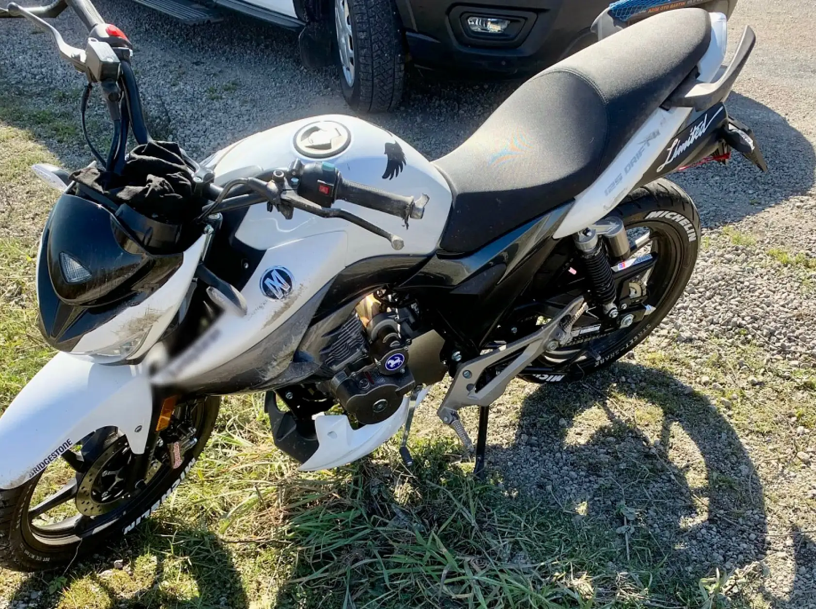 Motosiklet sürücüsü yaralandı