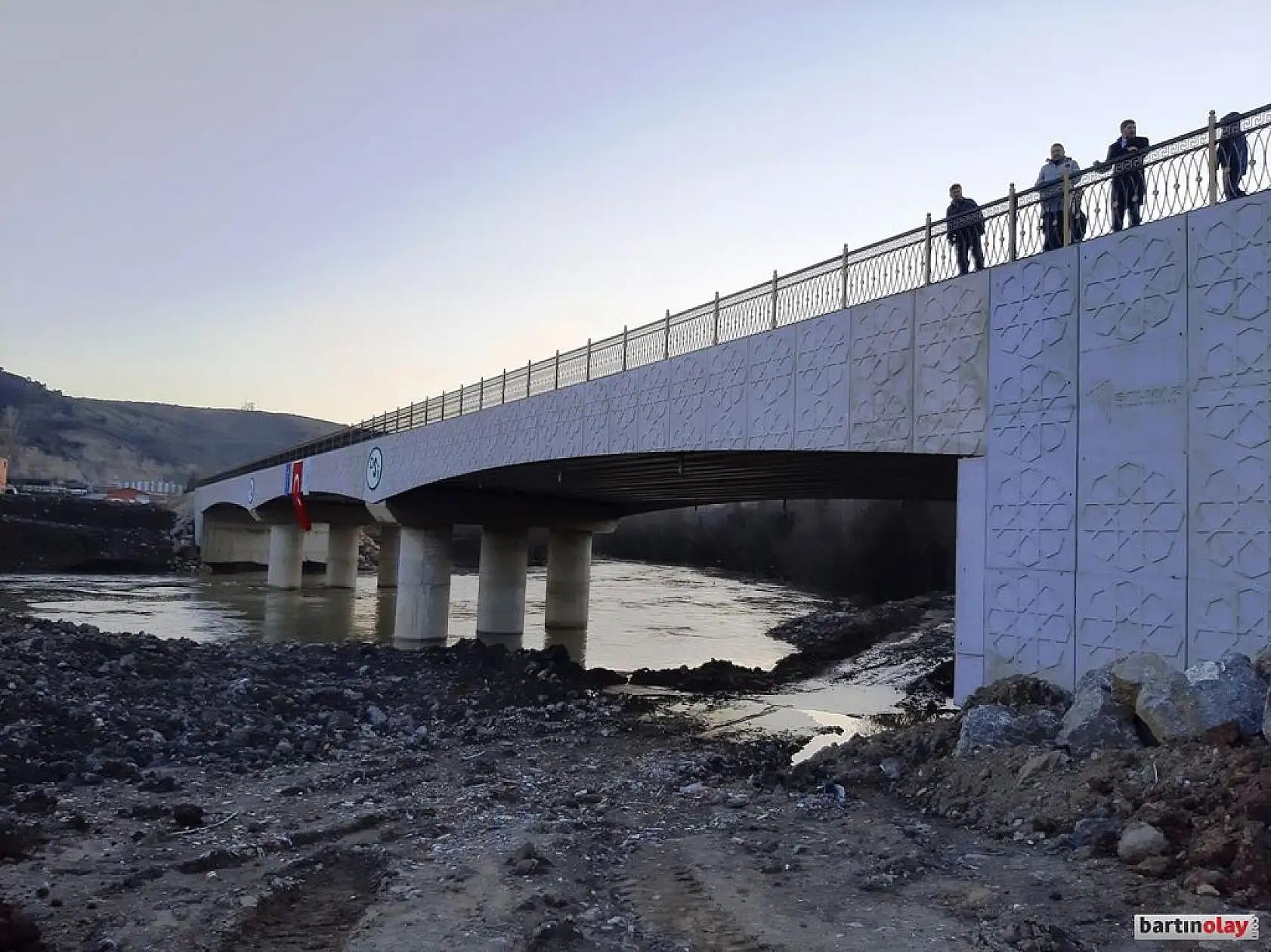 TOKİ köprüsünün yapımı tamamlandı