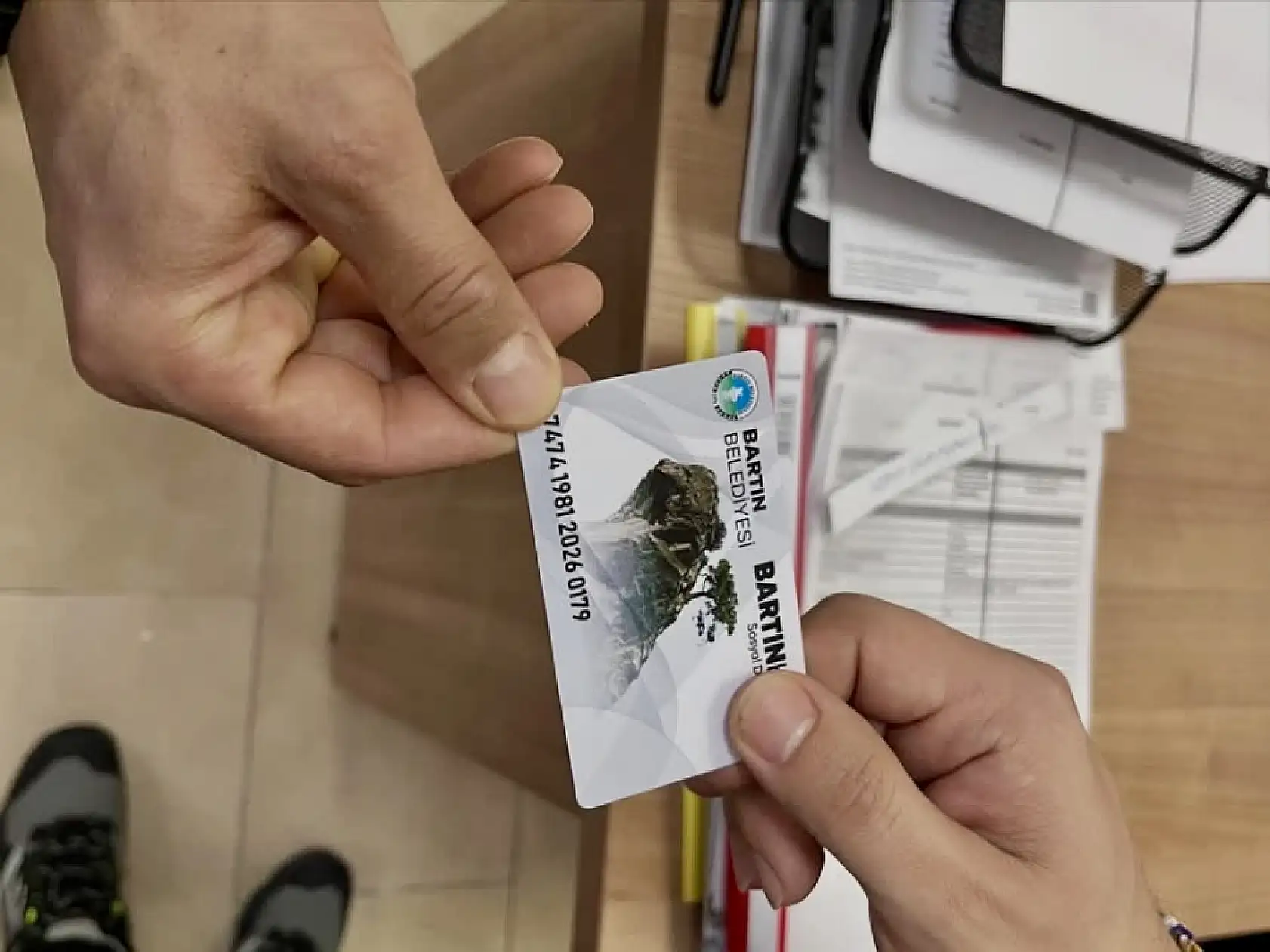 BARTINKART ailelere ulaşmaya başladı