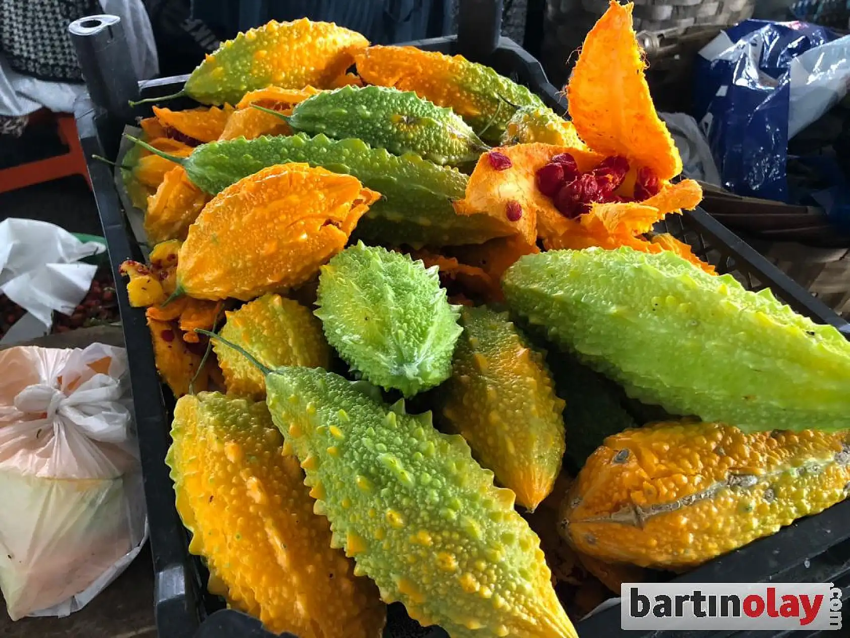 Galla pazarında sebze bolluğu