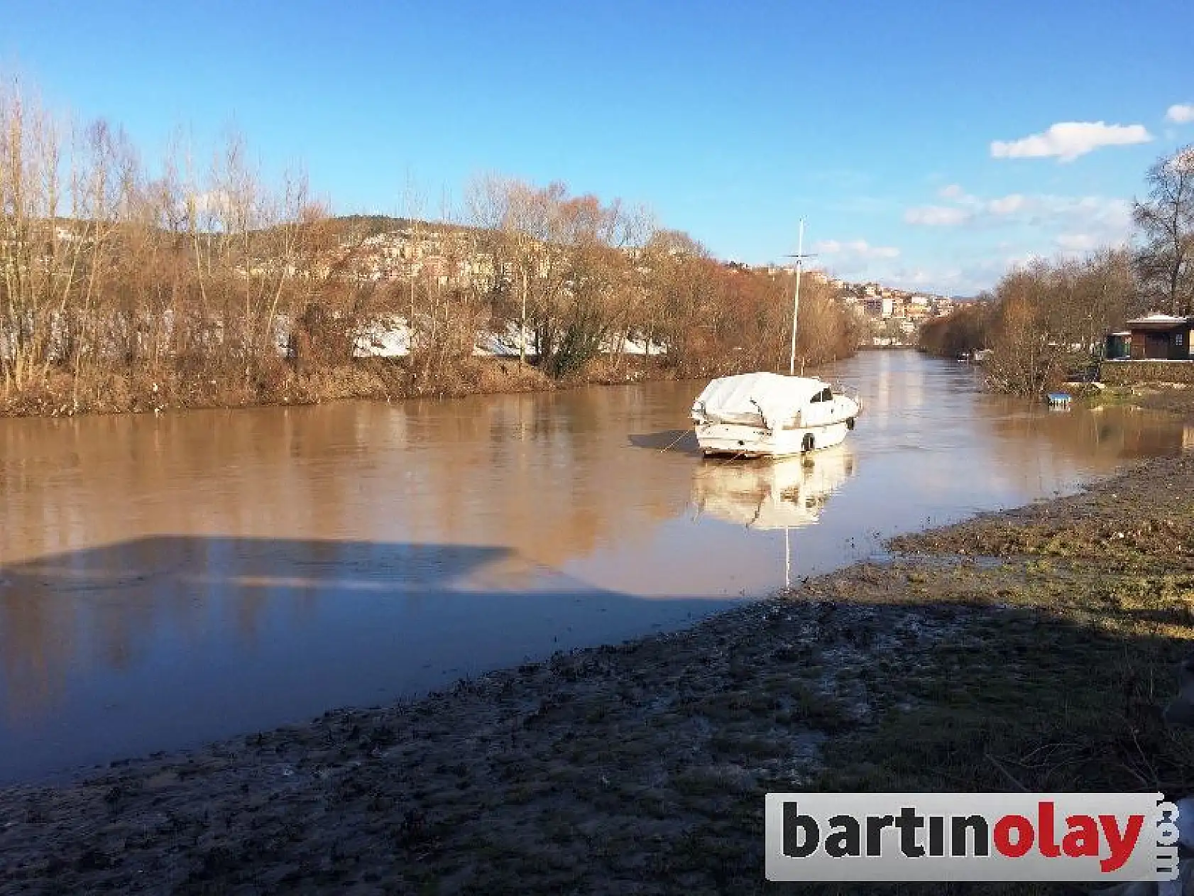 Irmakta su seviyesi normale döndü