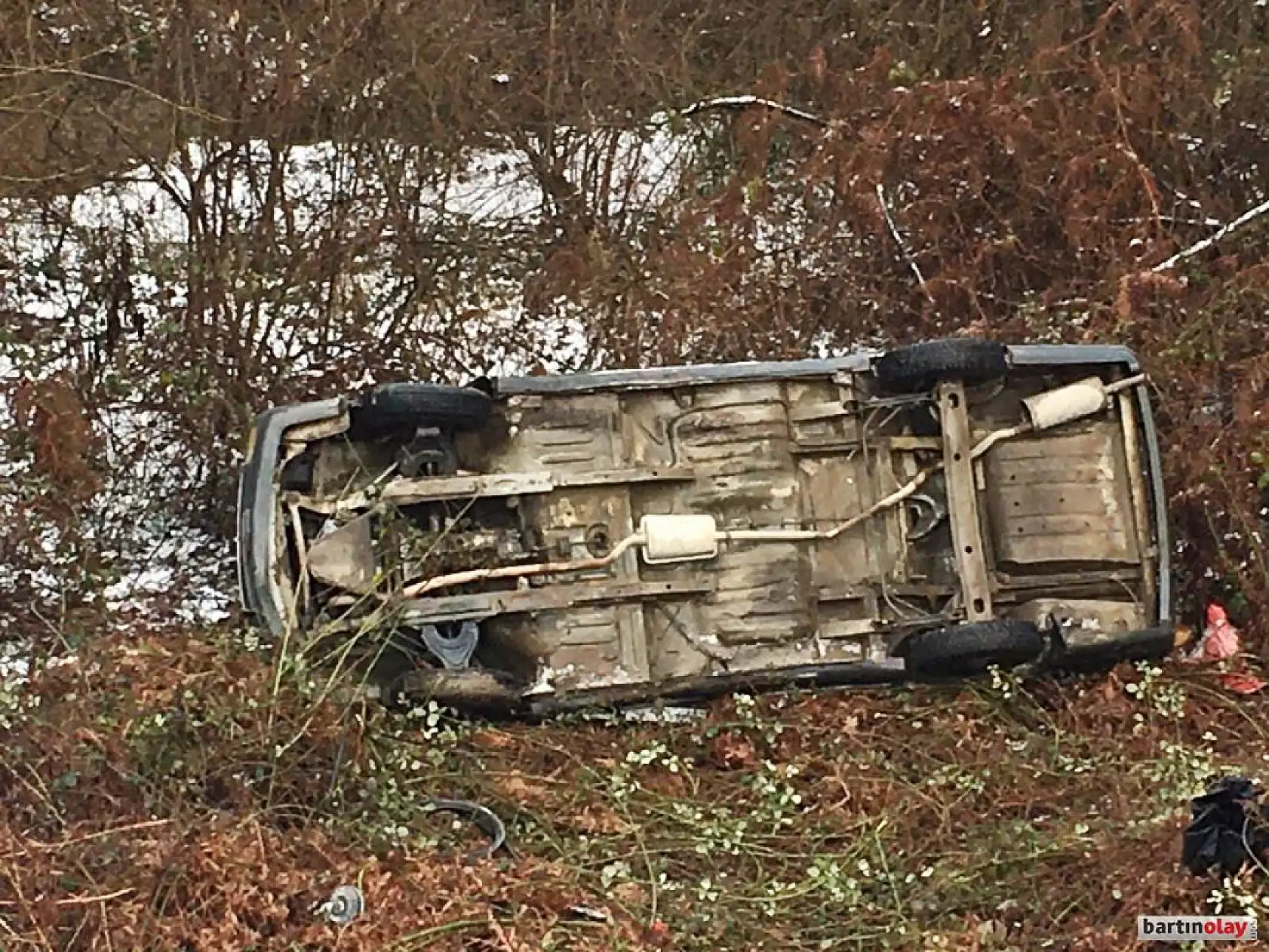 Takla atarak uçuruma yuvarlandı