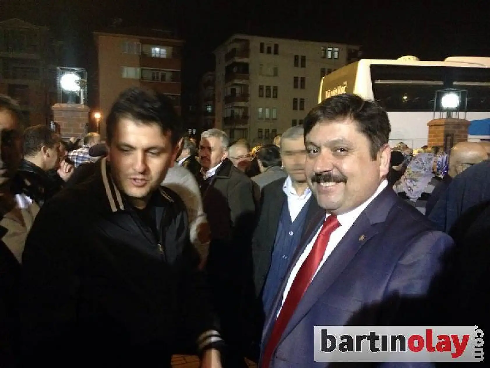 Umre Yolcuları Dualarla Uğurlandı