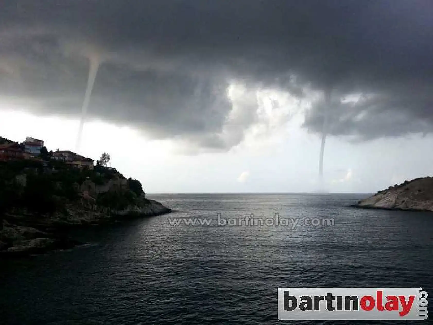 AMASRA'DA HORTUM PANİĞİ YAŞANDI