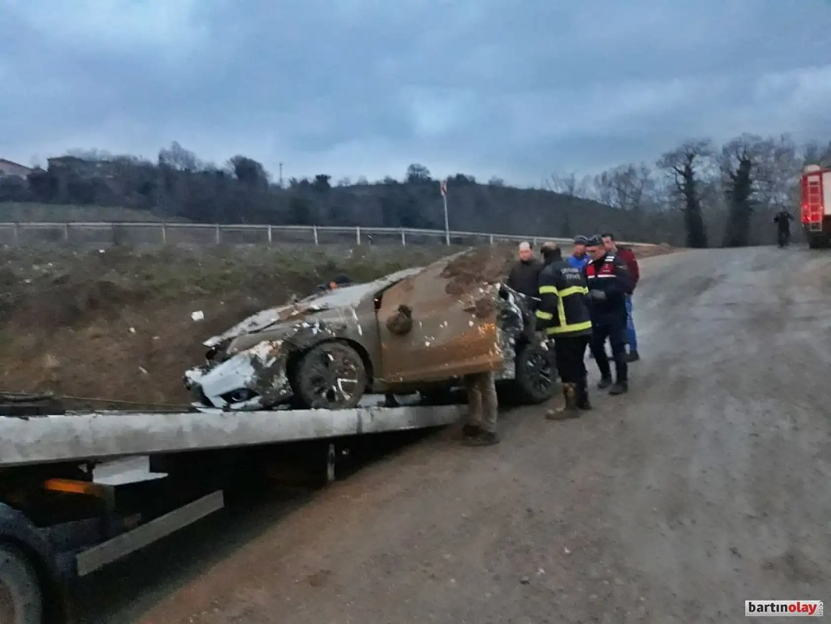 50 metreden bahçeye uçtu