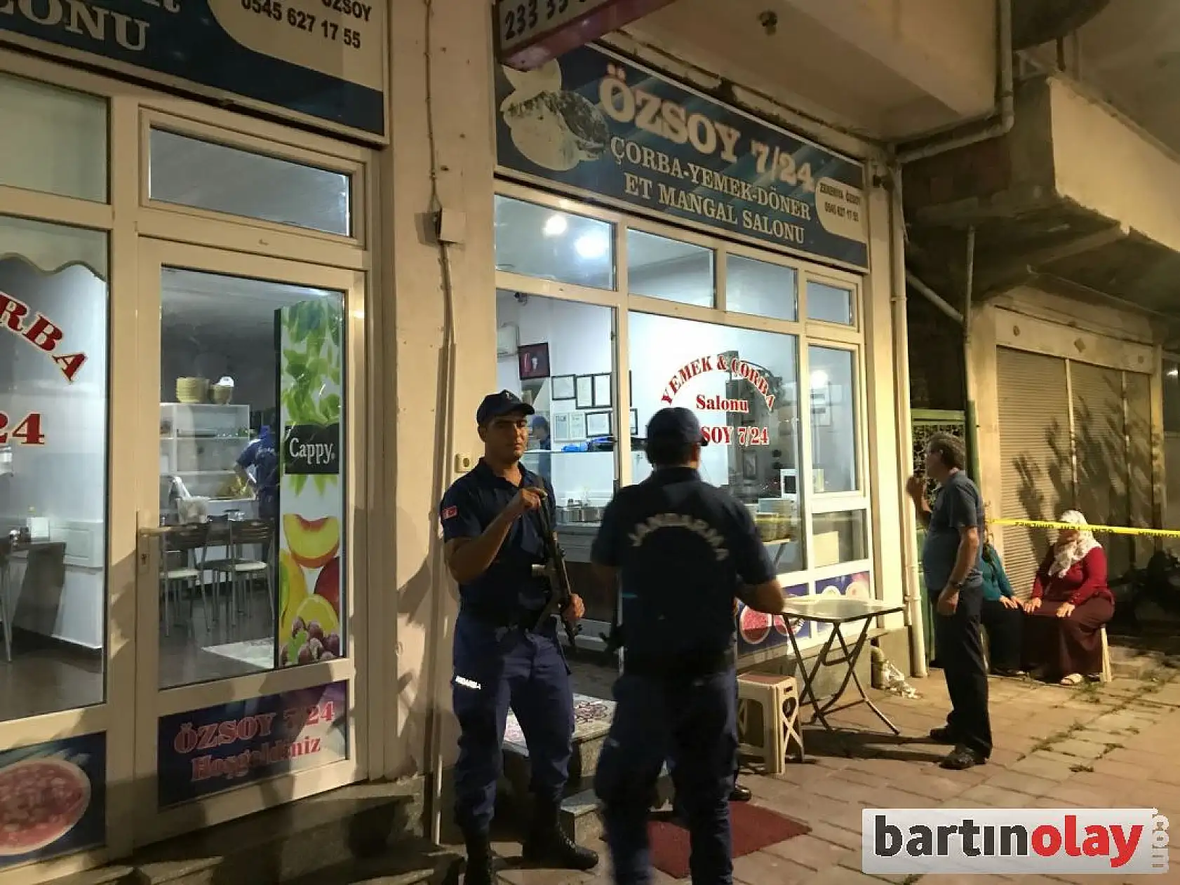 Yeğeni tarafından işyerinde öldürüldü