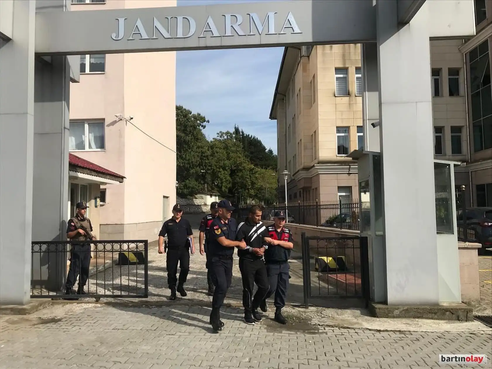 Suç makinesi jandarmadan kaçamadı