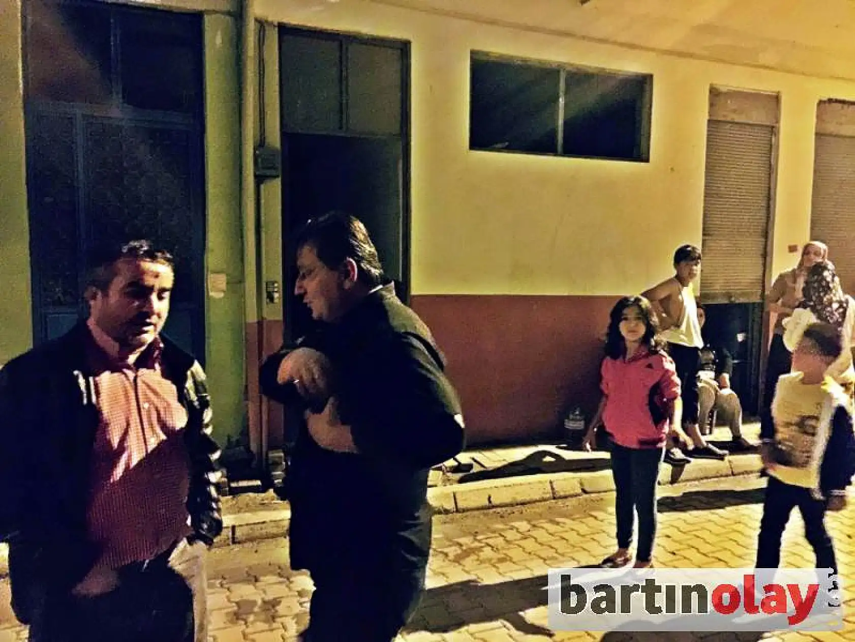 Mutfak tüpü bomba gibi patladı