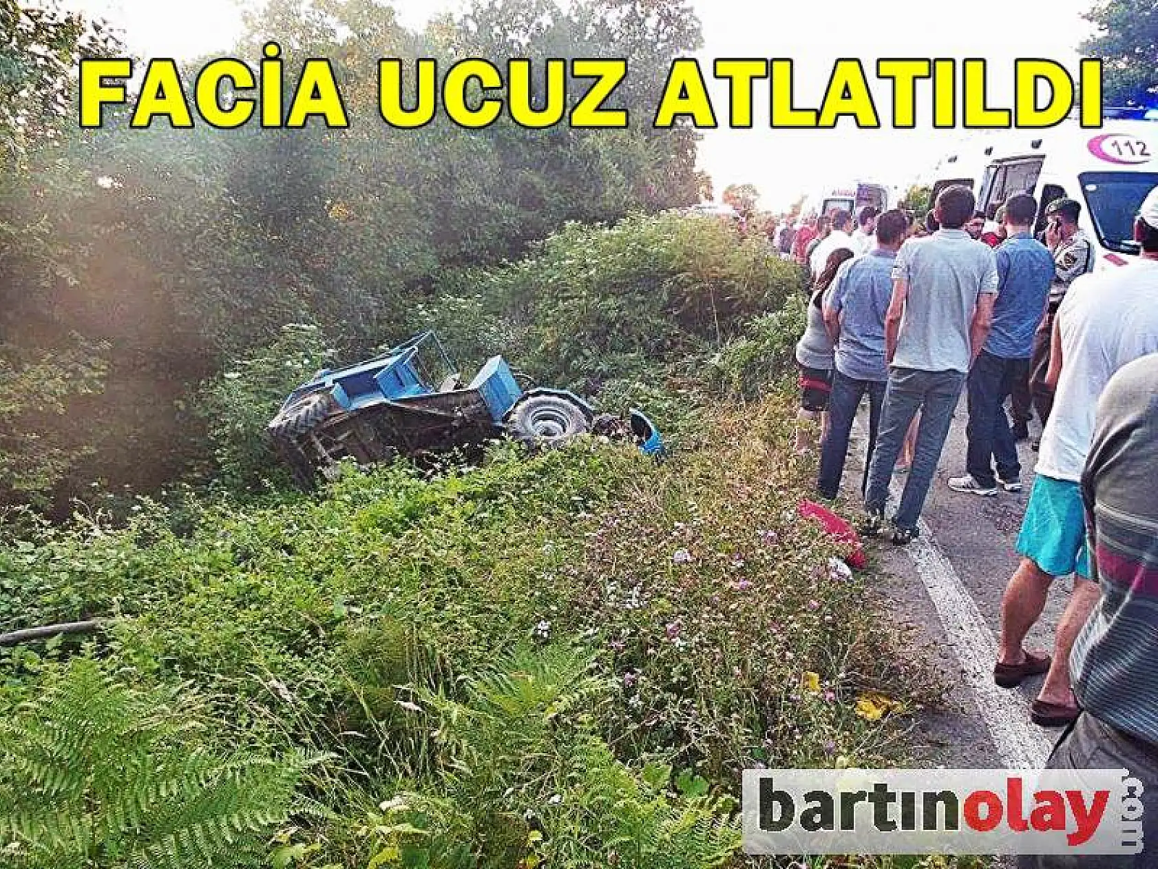 Amasra'da 13 kişinin bindiği pat pat devrildi