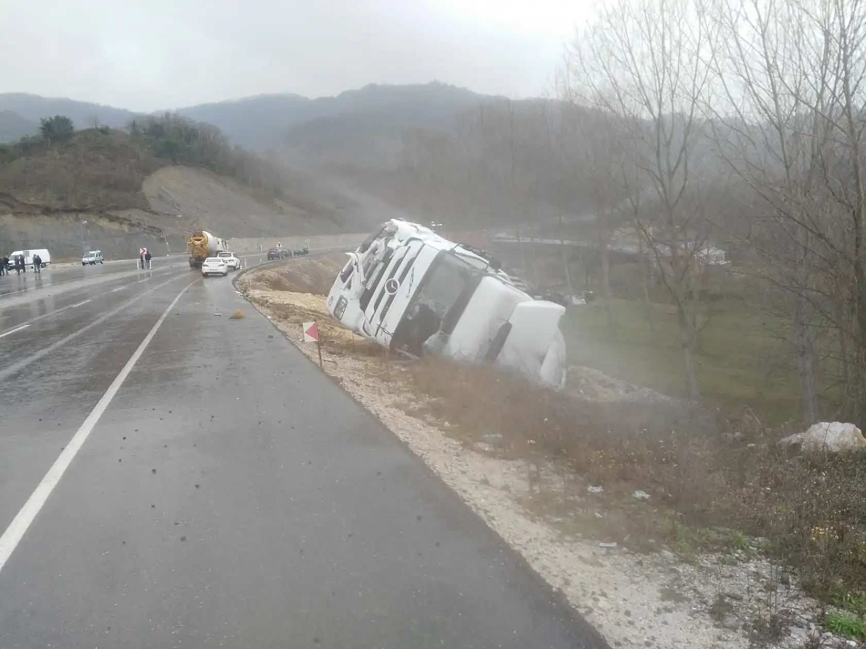 Amasra Çakraz yolunda kaza