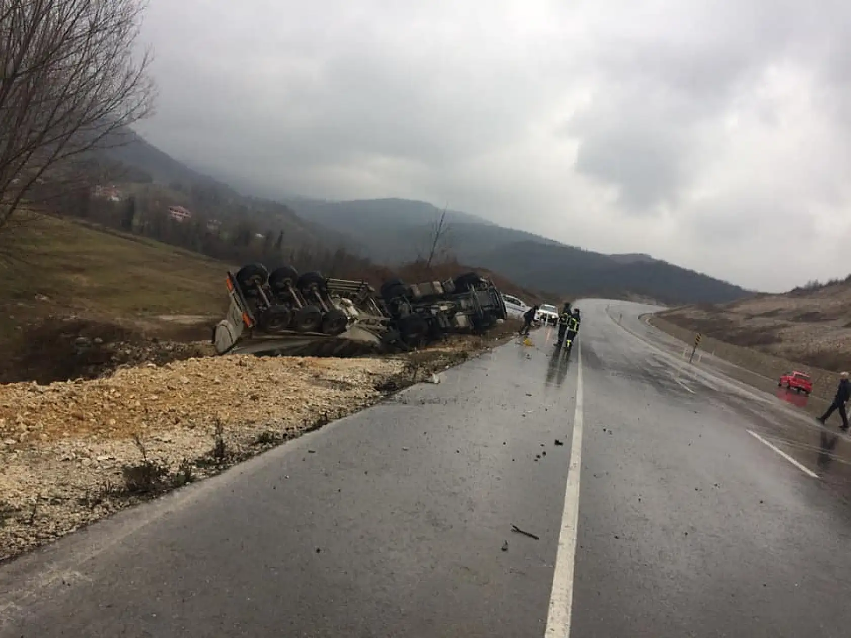 Amasra Çakraz yolunda kaza
