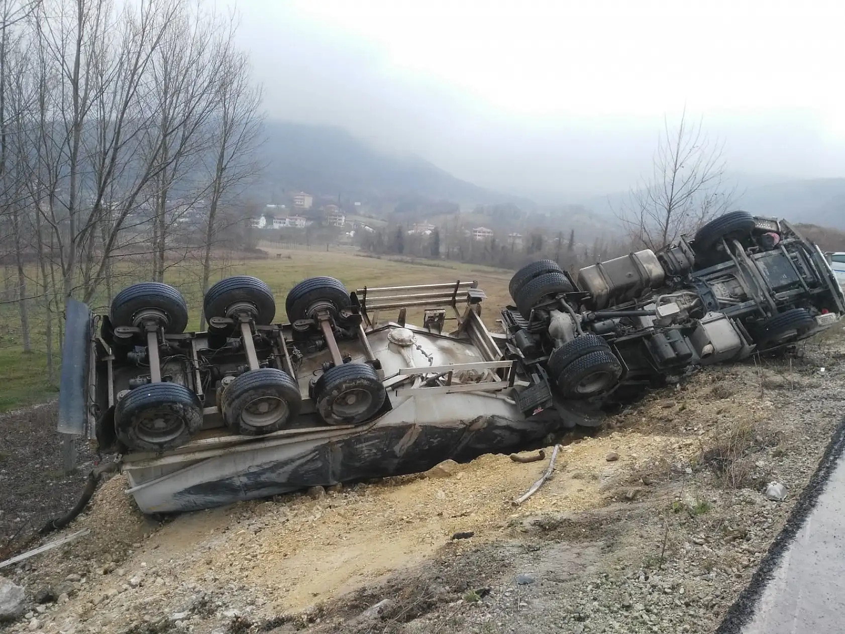 Amasra Çakraz yolunda kaza