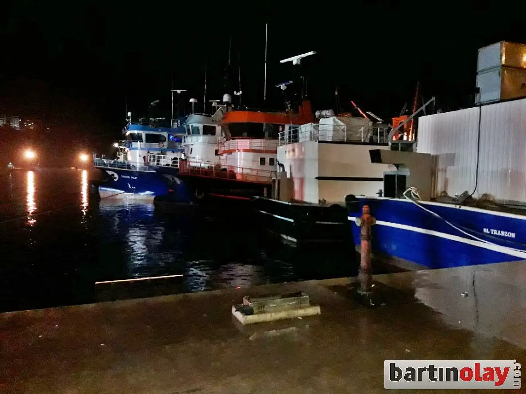Amasra limanı teknelerle doldu