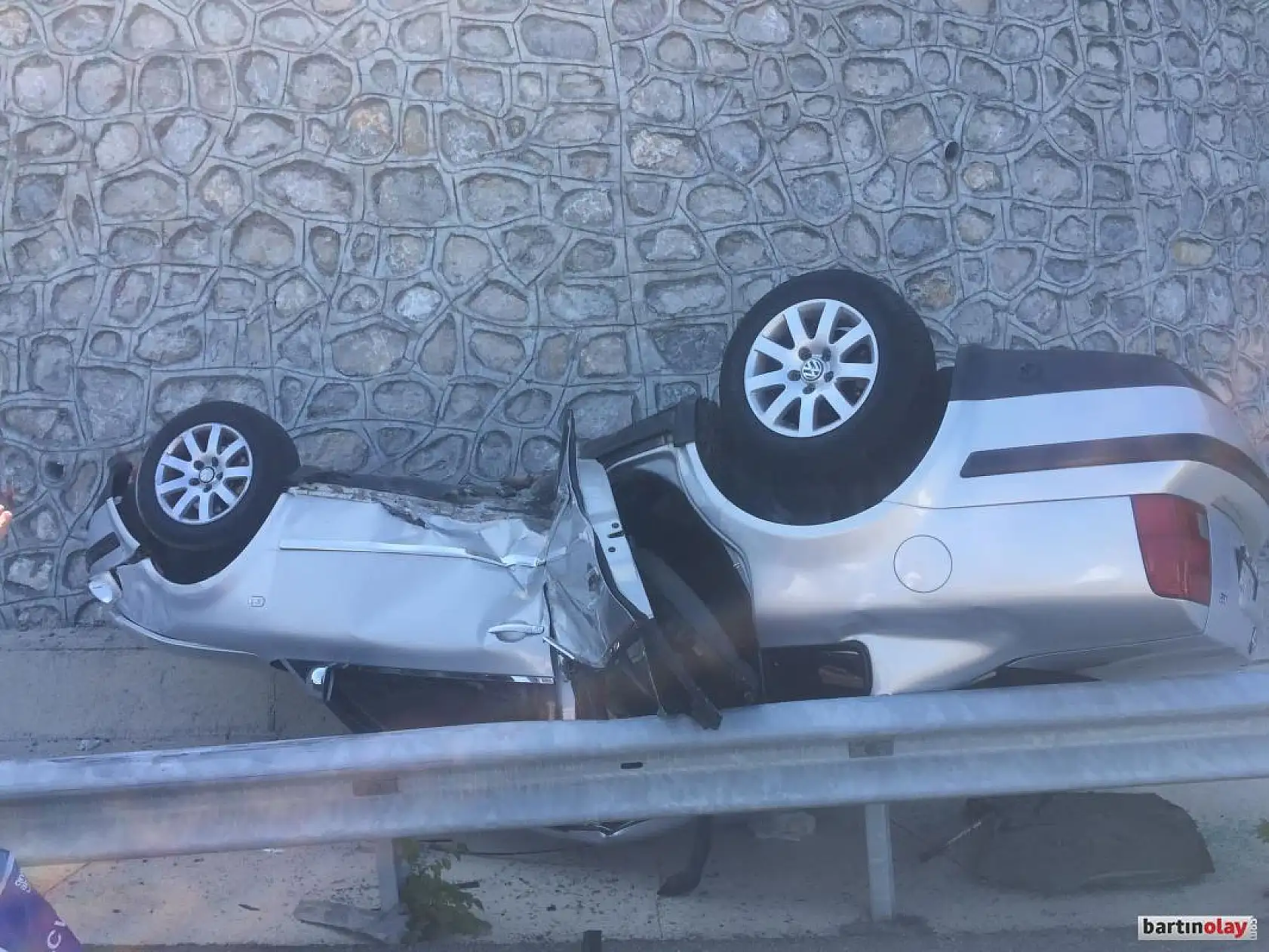 Amasra yolunda takla attı