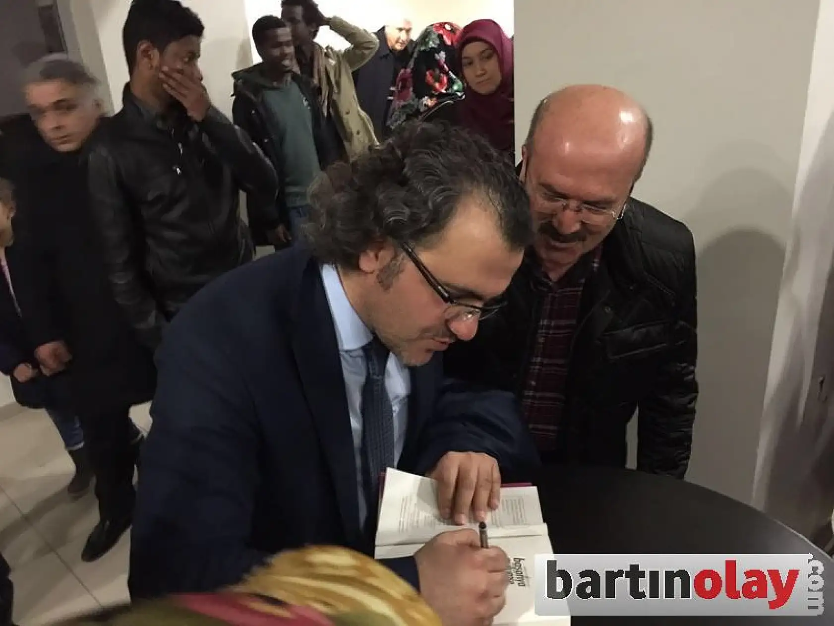 Aslanhan'ın Konferansına Yoğun İlgi