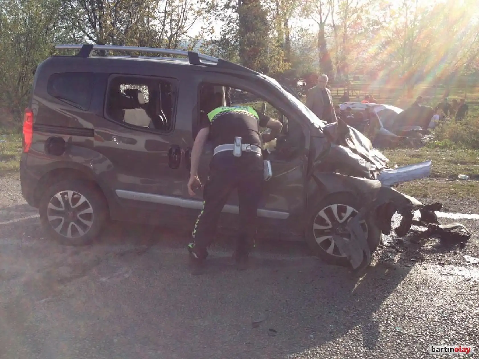 Bartın Çaycuma yolunda feci kaza, 1 ölü 4 yaralı