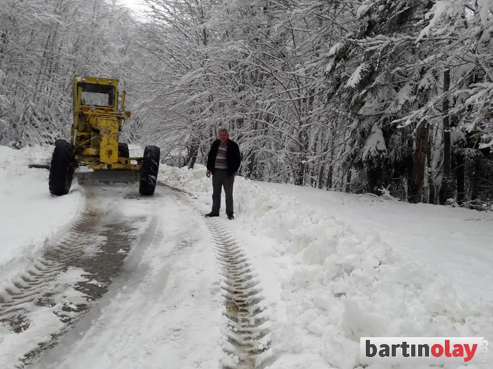 Bartın'da kapanan köy yolları açıldı