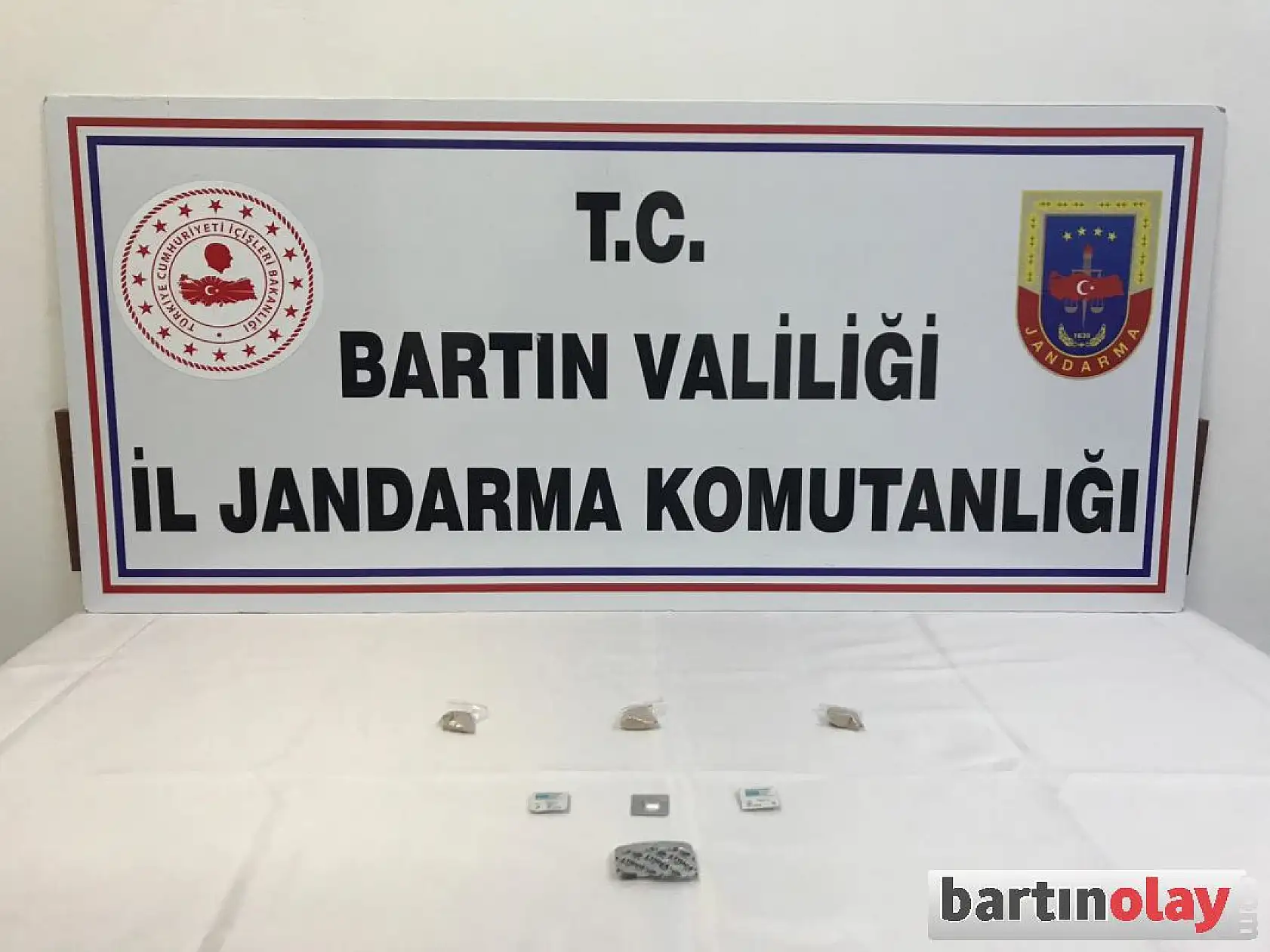 Bartın girişinde durdurulan araca operasyon