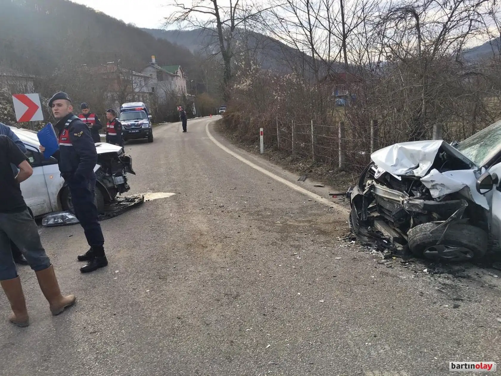 Bir gün önce uyardığı sürücü ile çarpıştı