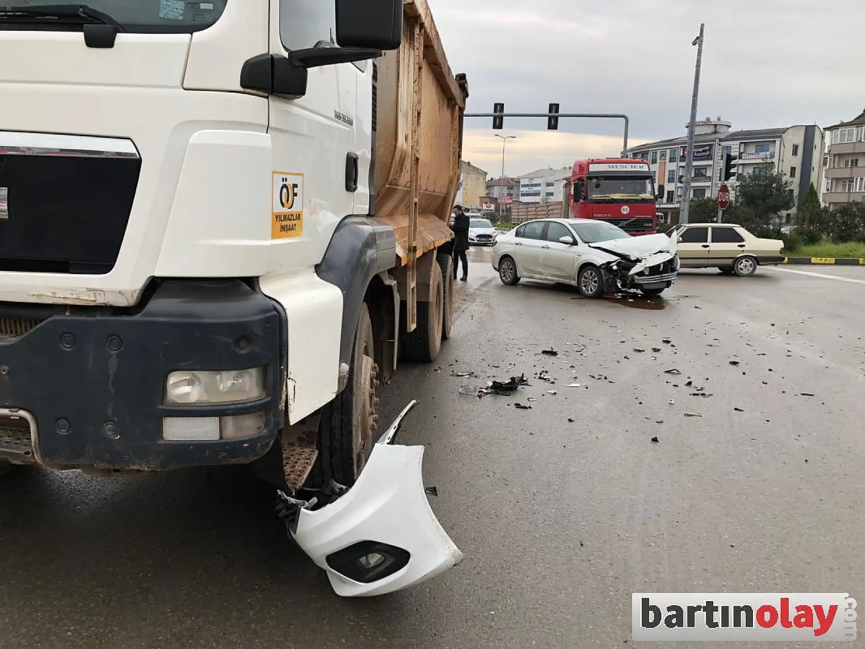 Çatmaca kavşağında çarpışma