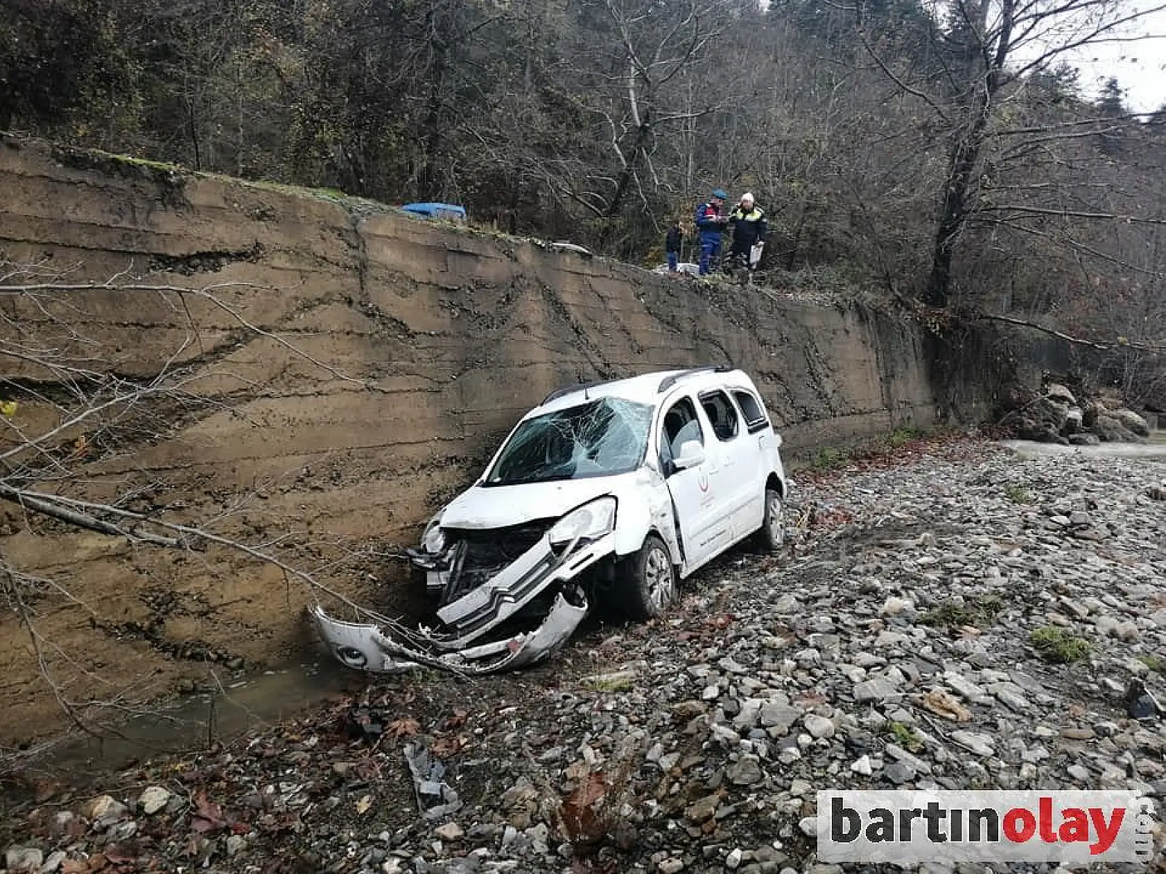 Dere yatağına uçtu