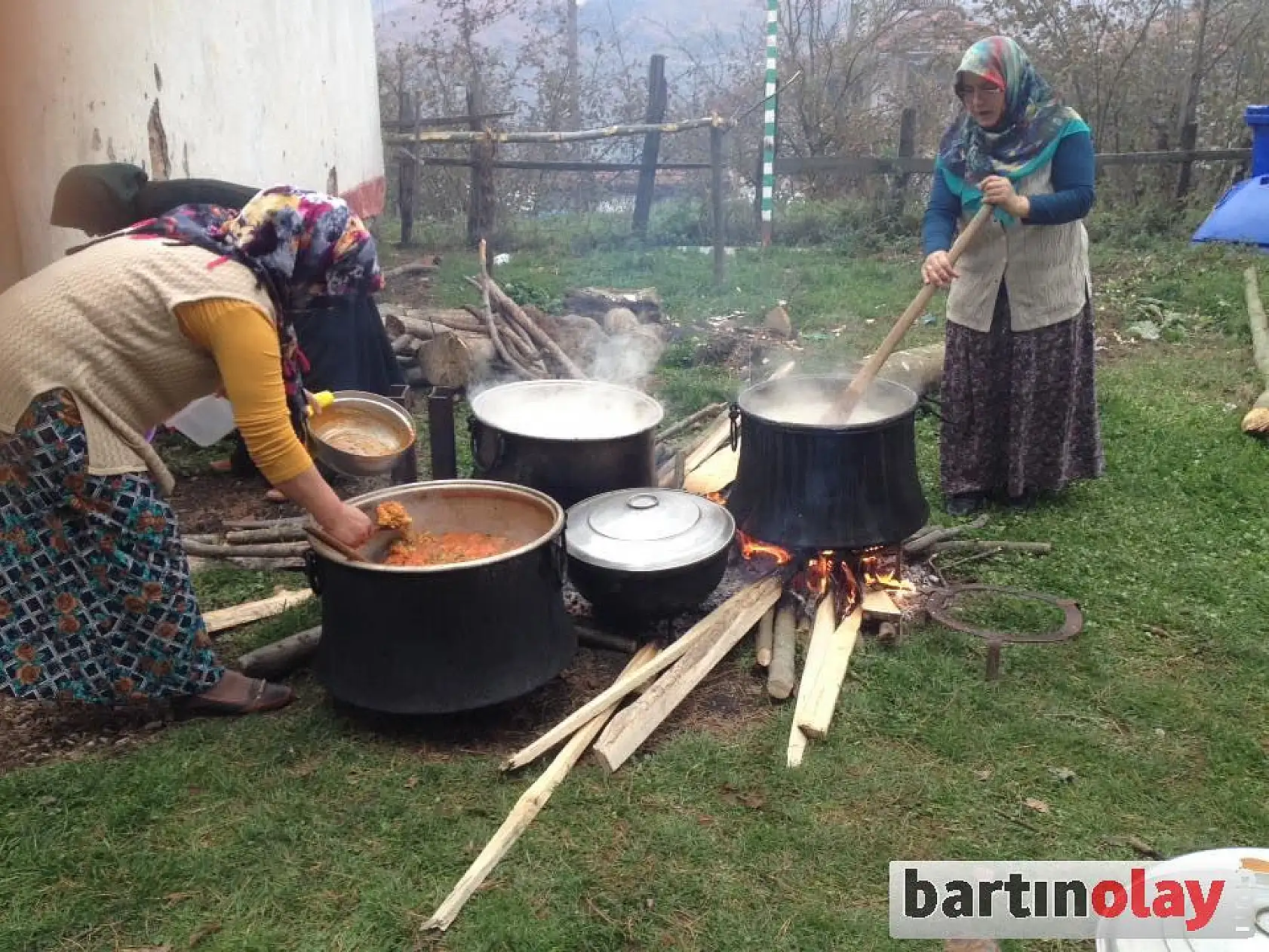 Dibektaş Köyünde Kestane Şöleni Yapıldı