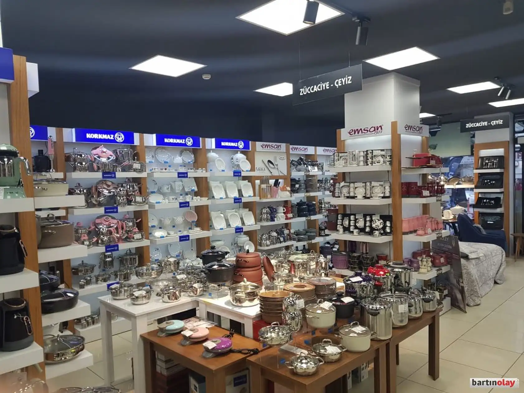 Evinizin tüm ihtiyaçları Karakuşlar AVM'de