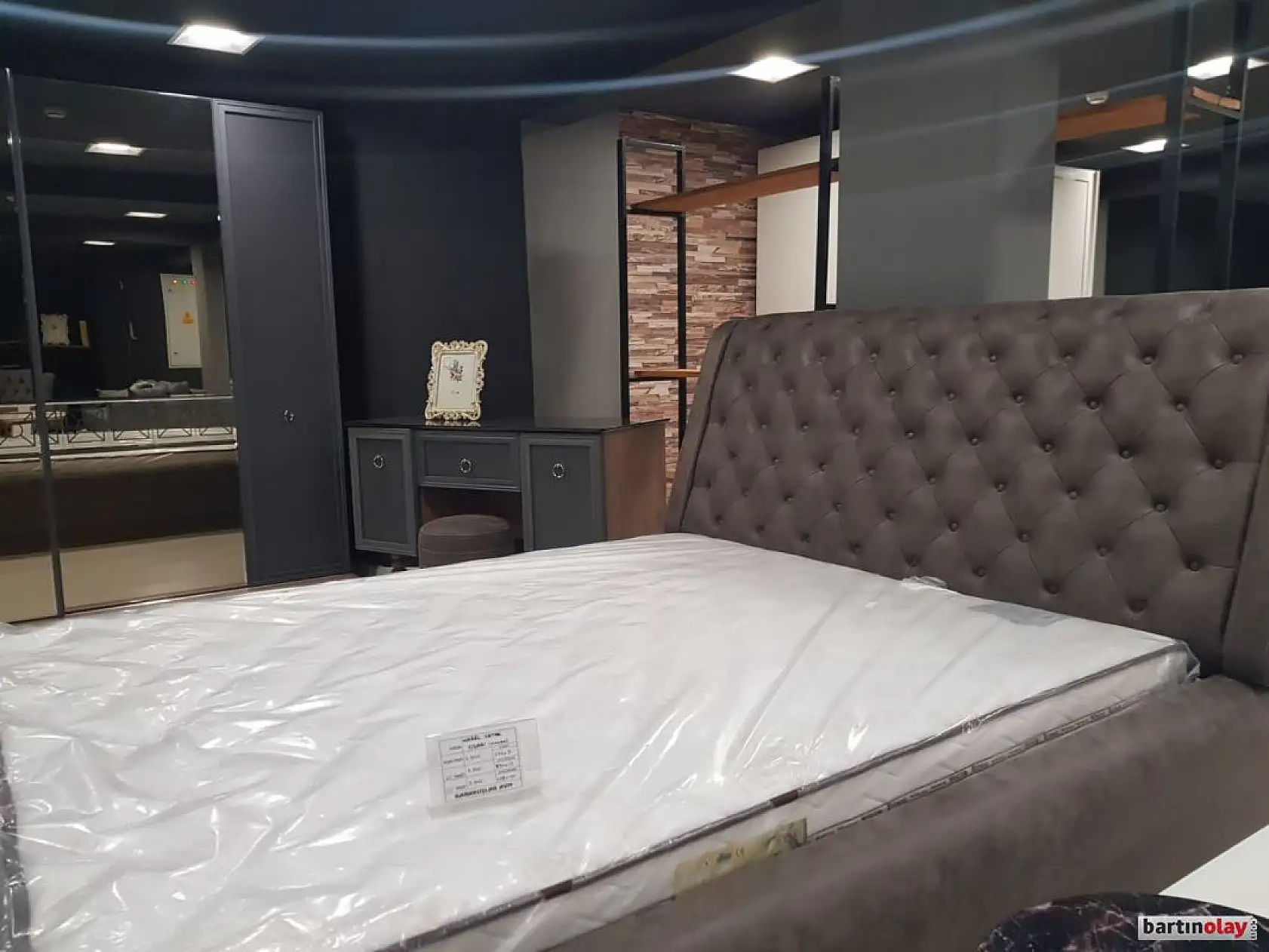 Evinizin tüm ihtiyaçları Karakuşlar AVM'de