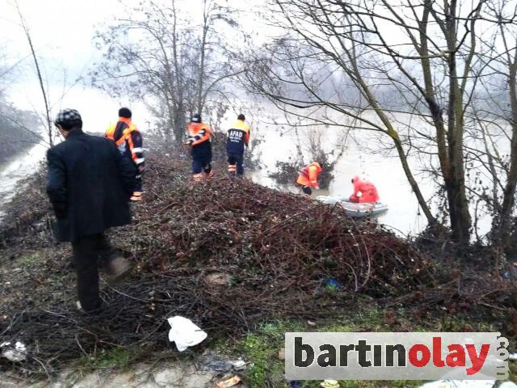 Kayıp avcıyı aramalar sürüyor