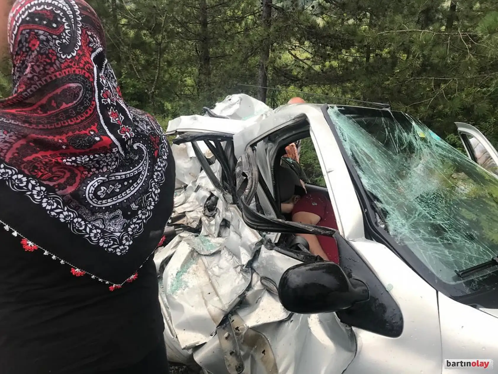 Feci kaza, ölü ve yaralılar var