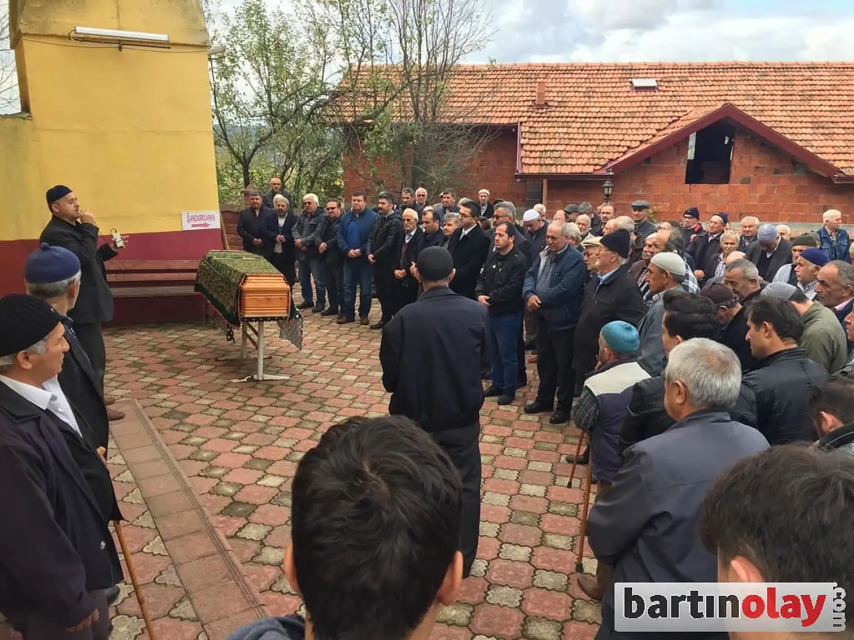 Gamber ağa son yolculuğuna uğurlandı