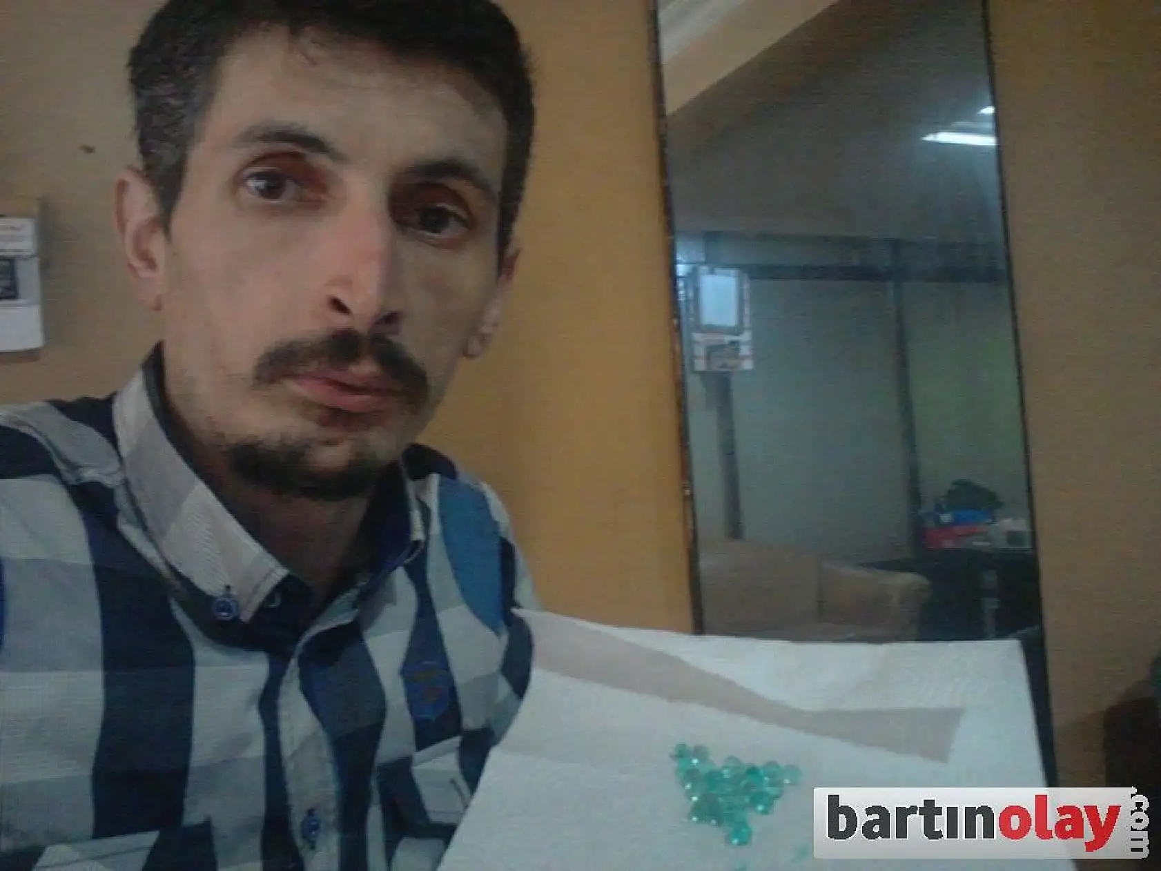 Gökten Gizemli Mavi Küreler Yağdı