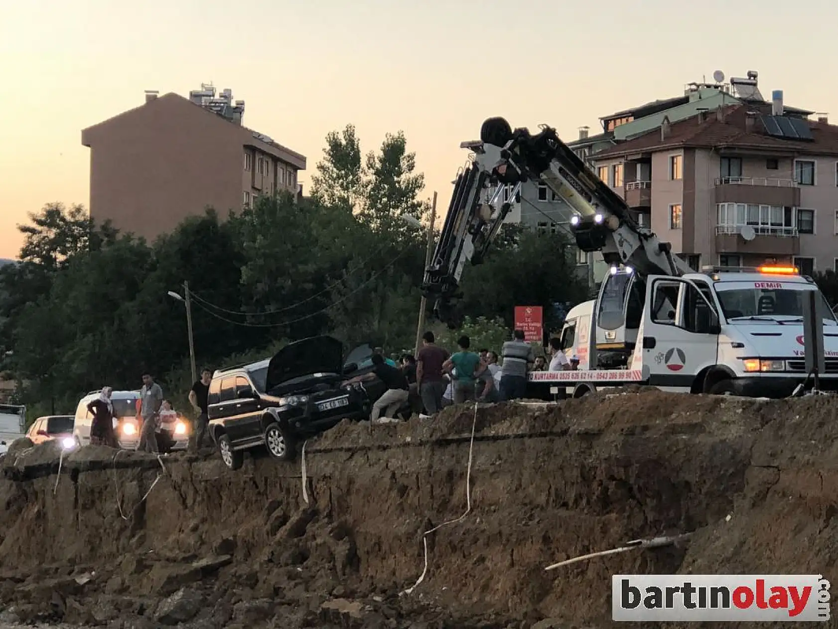 İki lastiği boşta kaldı