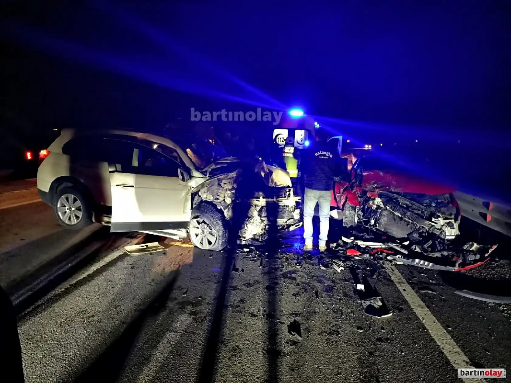 Kafa kafaya çarpıştılar, 5 yaralı