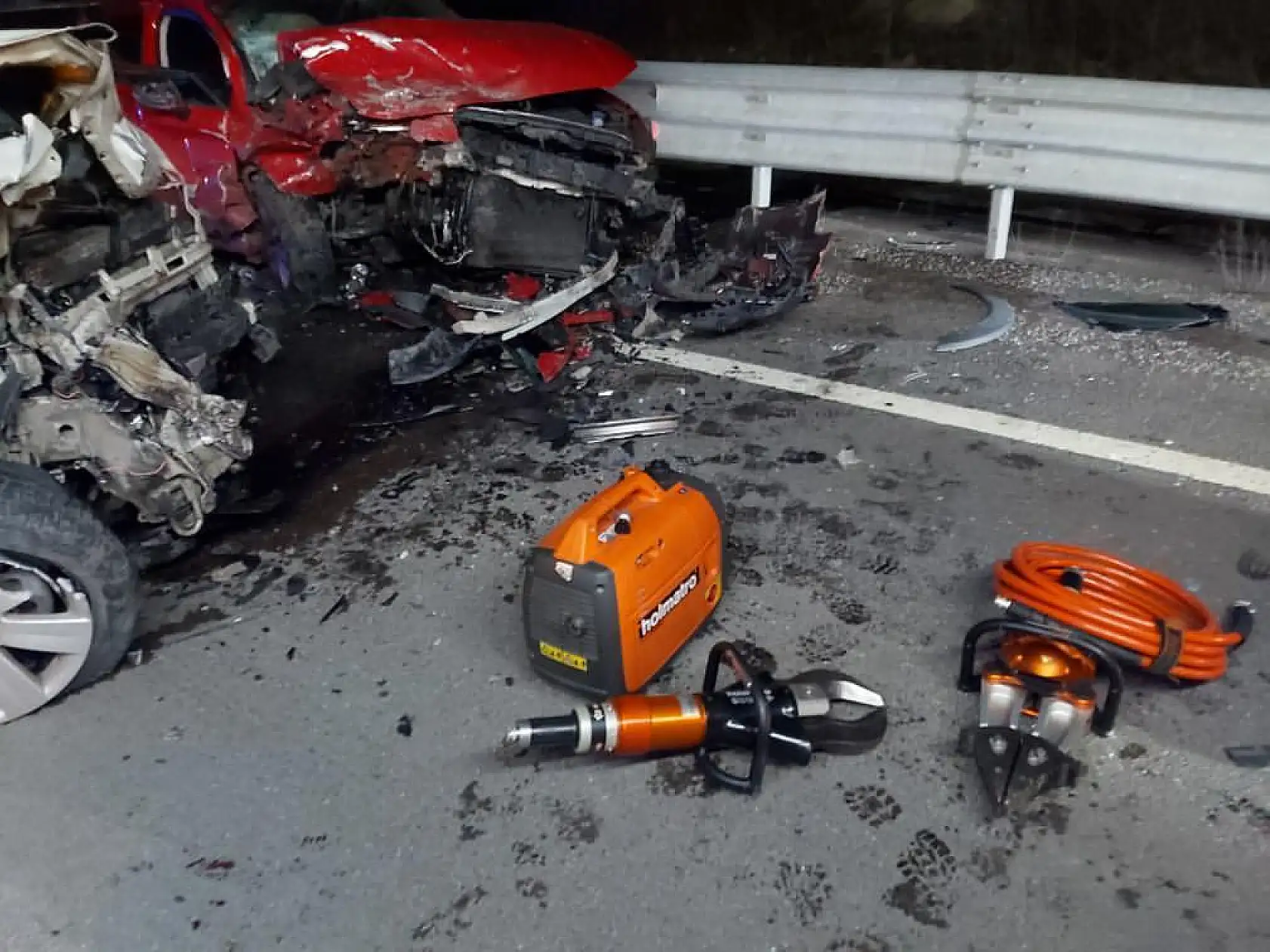 Kafa kafaya çarpıştılar, 5 yaralı