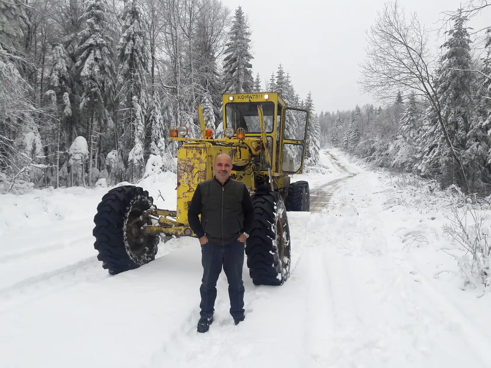 Karda kapanan Köy yolları açıldı