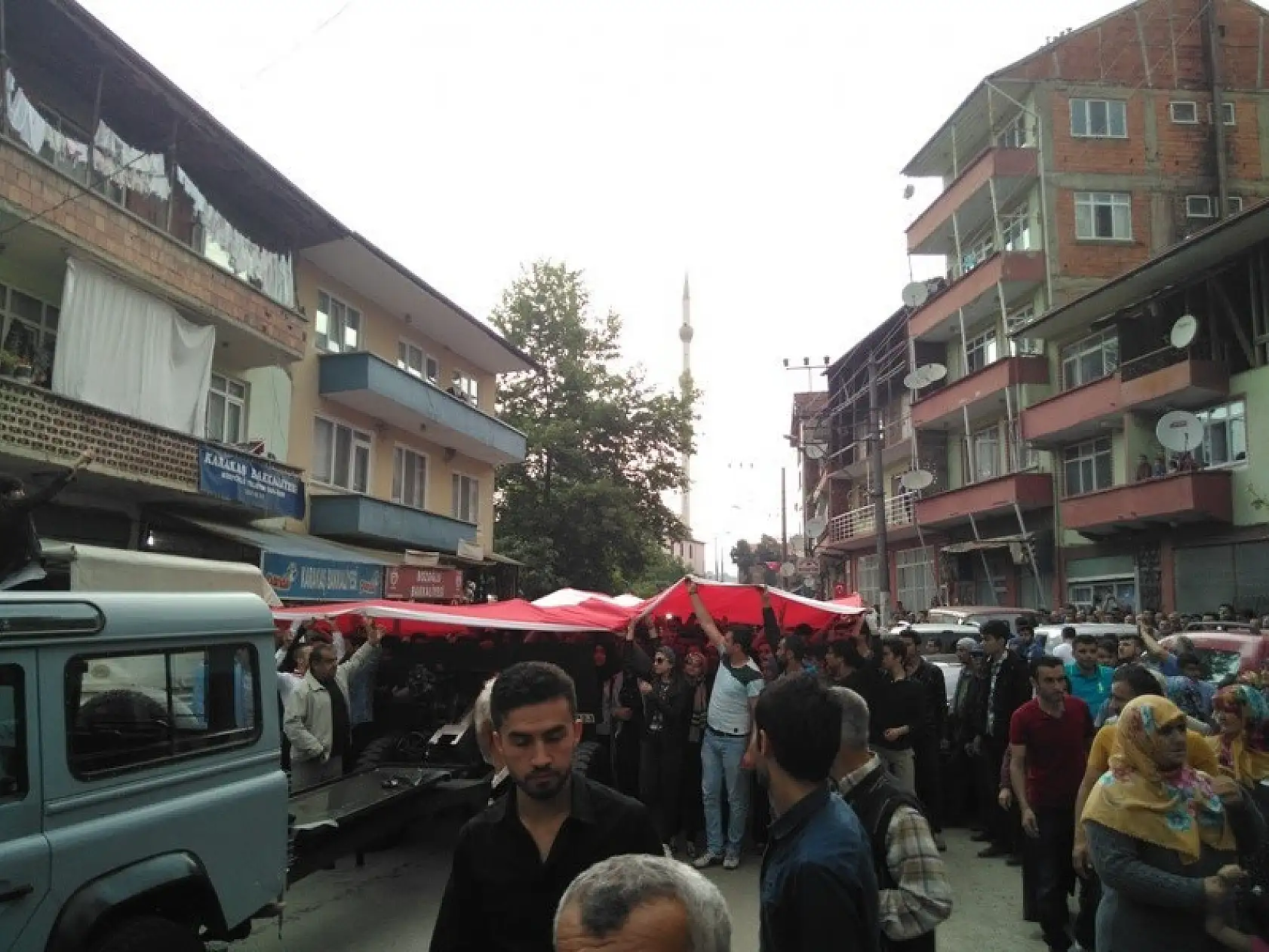 Kozcağız Şehidini tekbirlerle uğurladı