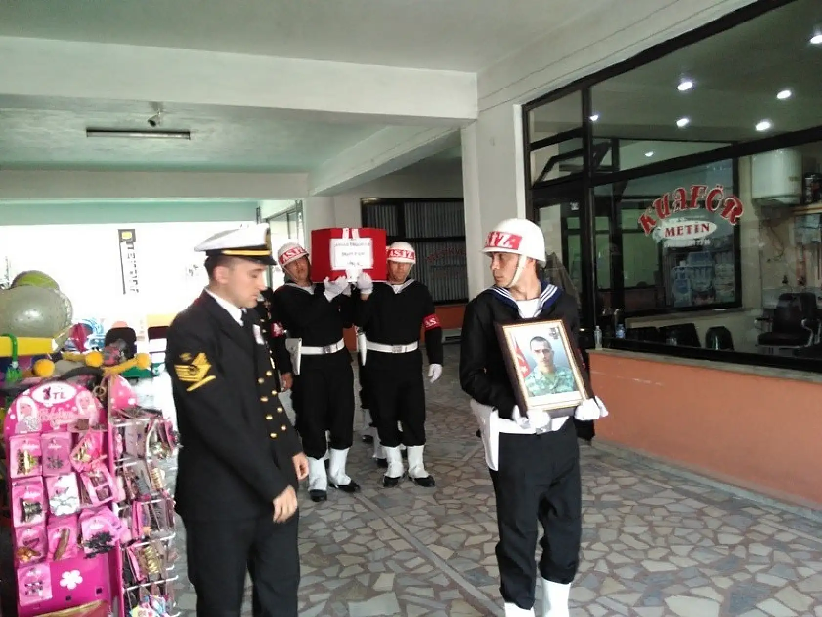 Kozcağız Şehidini tekbirlerle uğurladı