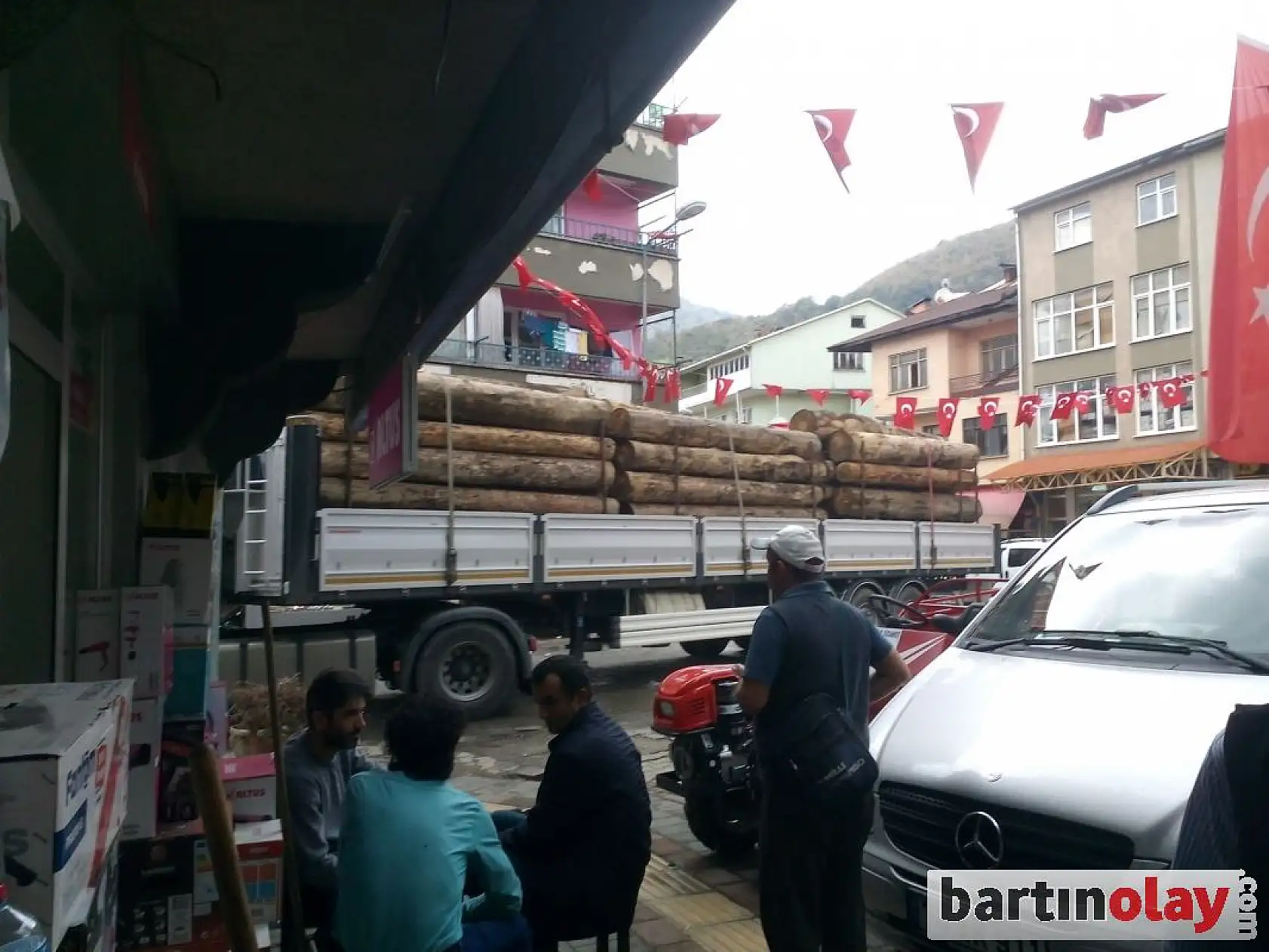 Kumluca'da büyük tehlike!