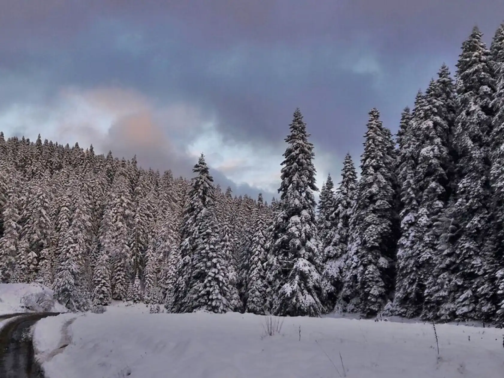 Kumluca yaylalarından kar manzaraları