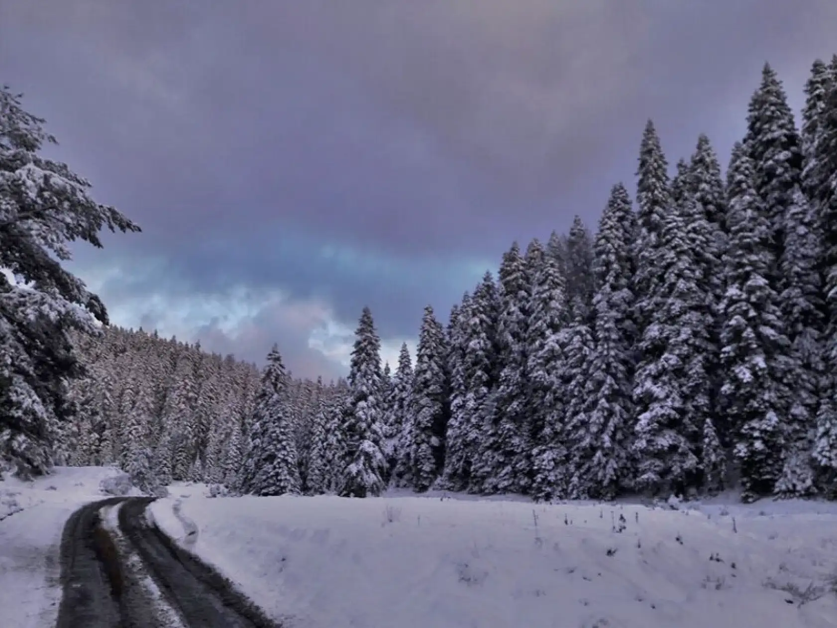 Kumluca yaylalarından kar manzaraları