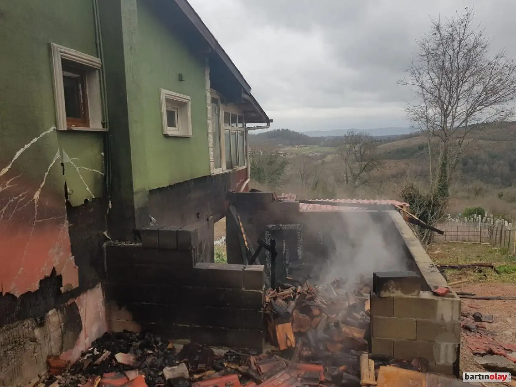 Odunlukta yangın çıktı