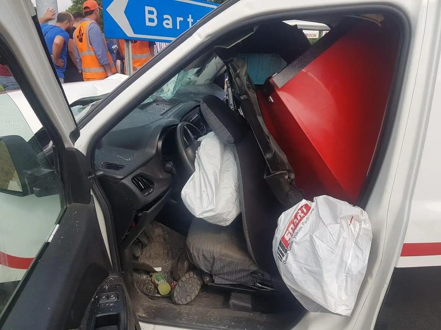 Saltukova Yol Ayrımında Feci Kaza